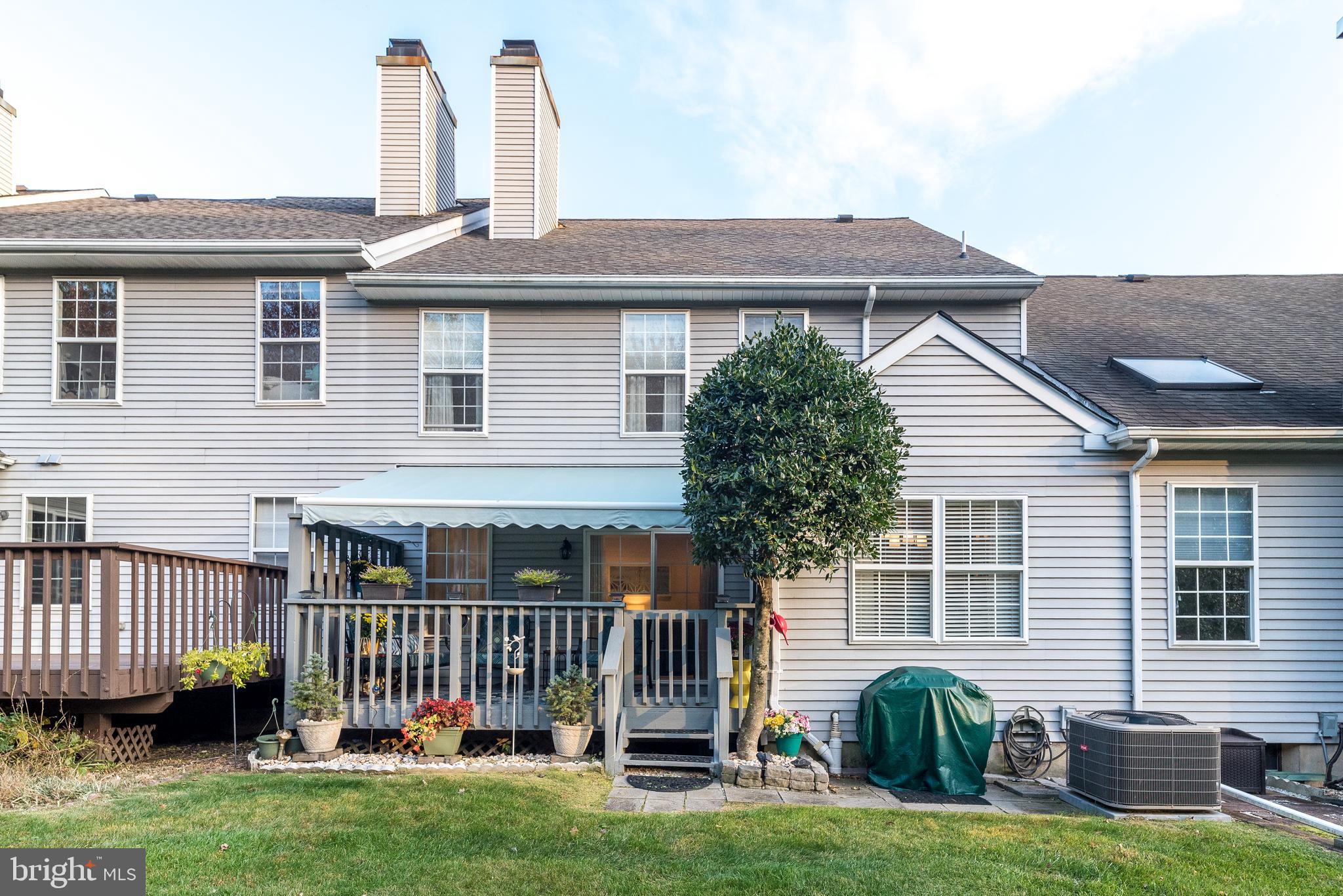 137 STEEPLECHASE DRIVE