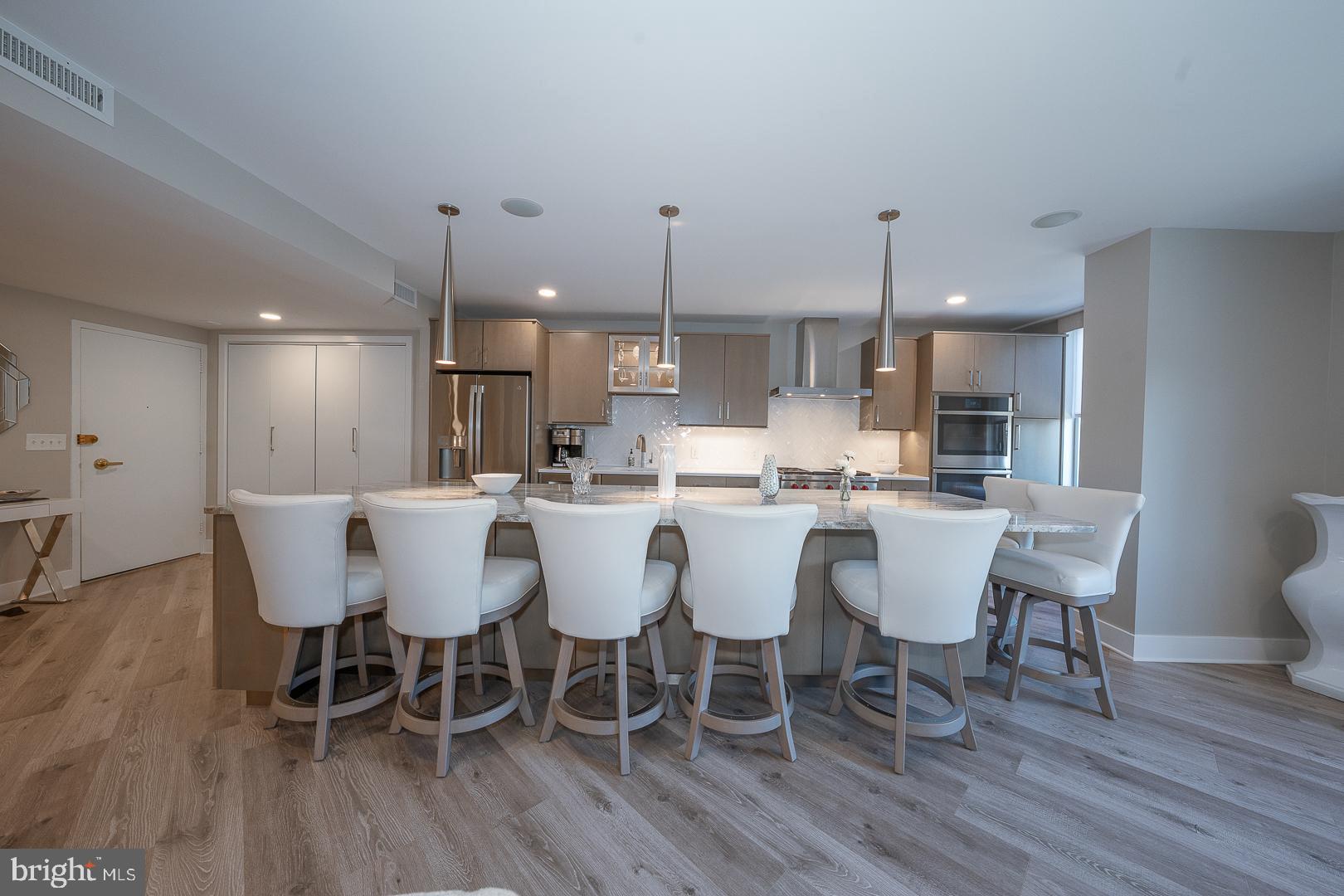 191 PRESIDENTIAL BOULEVARD R-316