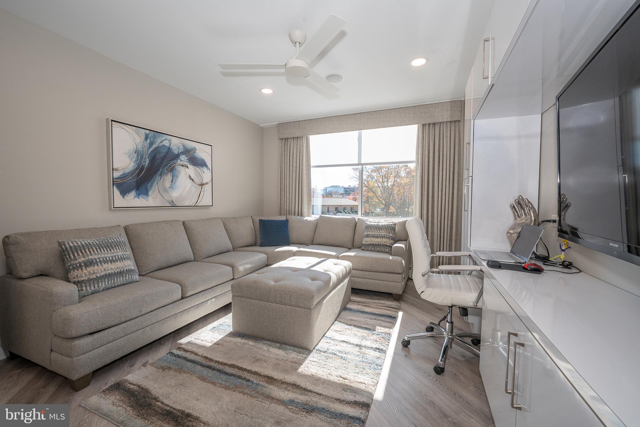 191 PRESIDENTIAL BOULEVARD R-316