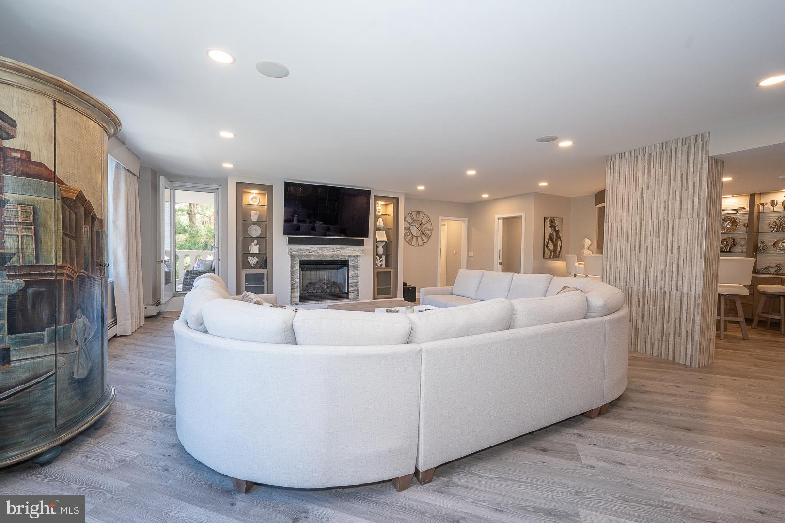 191 PRESIDENTIAL BOULEVARD R-316