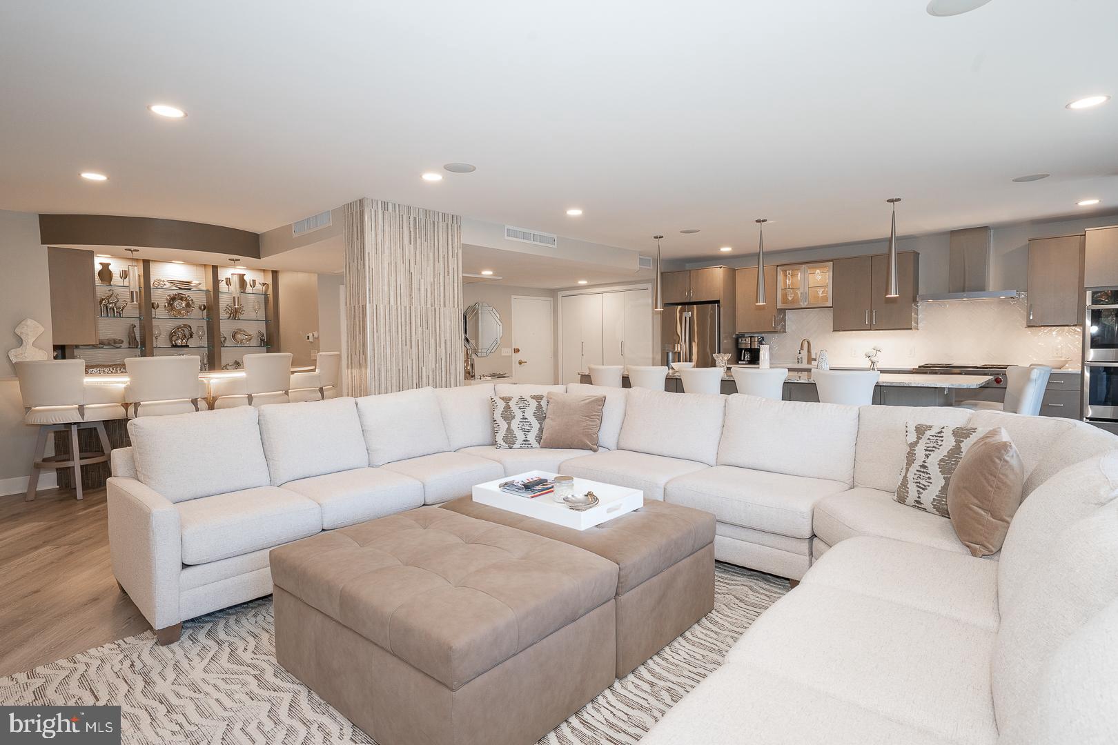 191 PRESIDENTIAL BOULEVARD R-316