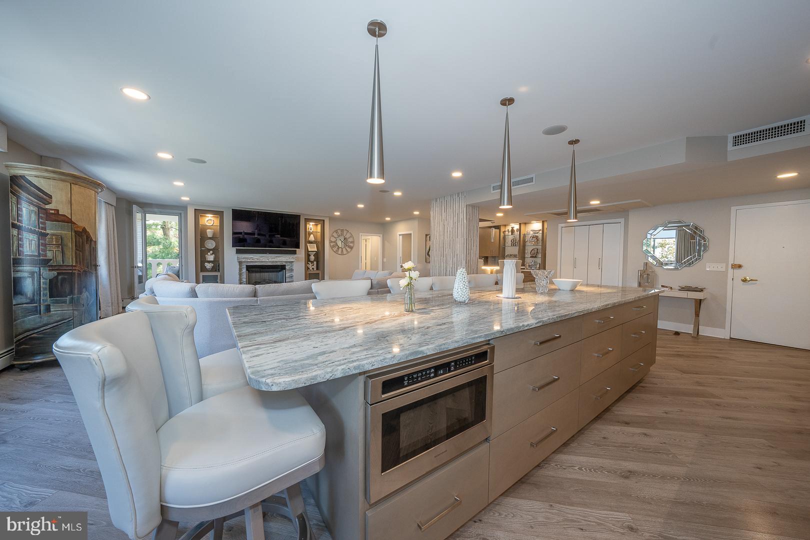 191 PRESIDENTIAL BOULEVARD R-316