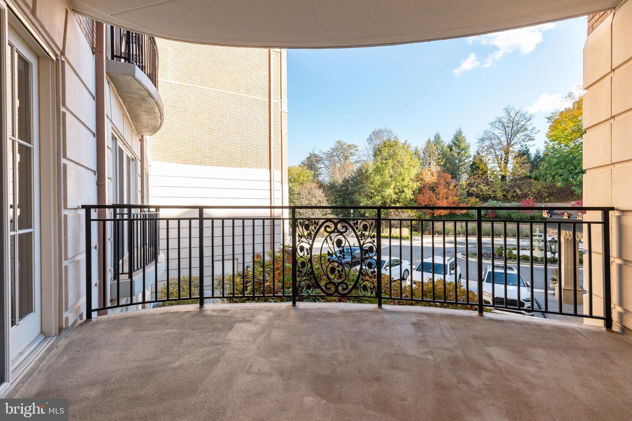 190 PRESIDENTIAL BOULEVARD 310