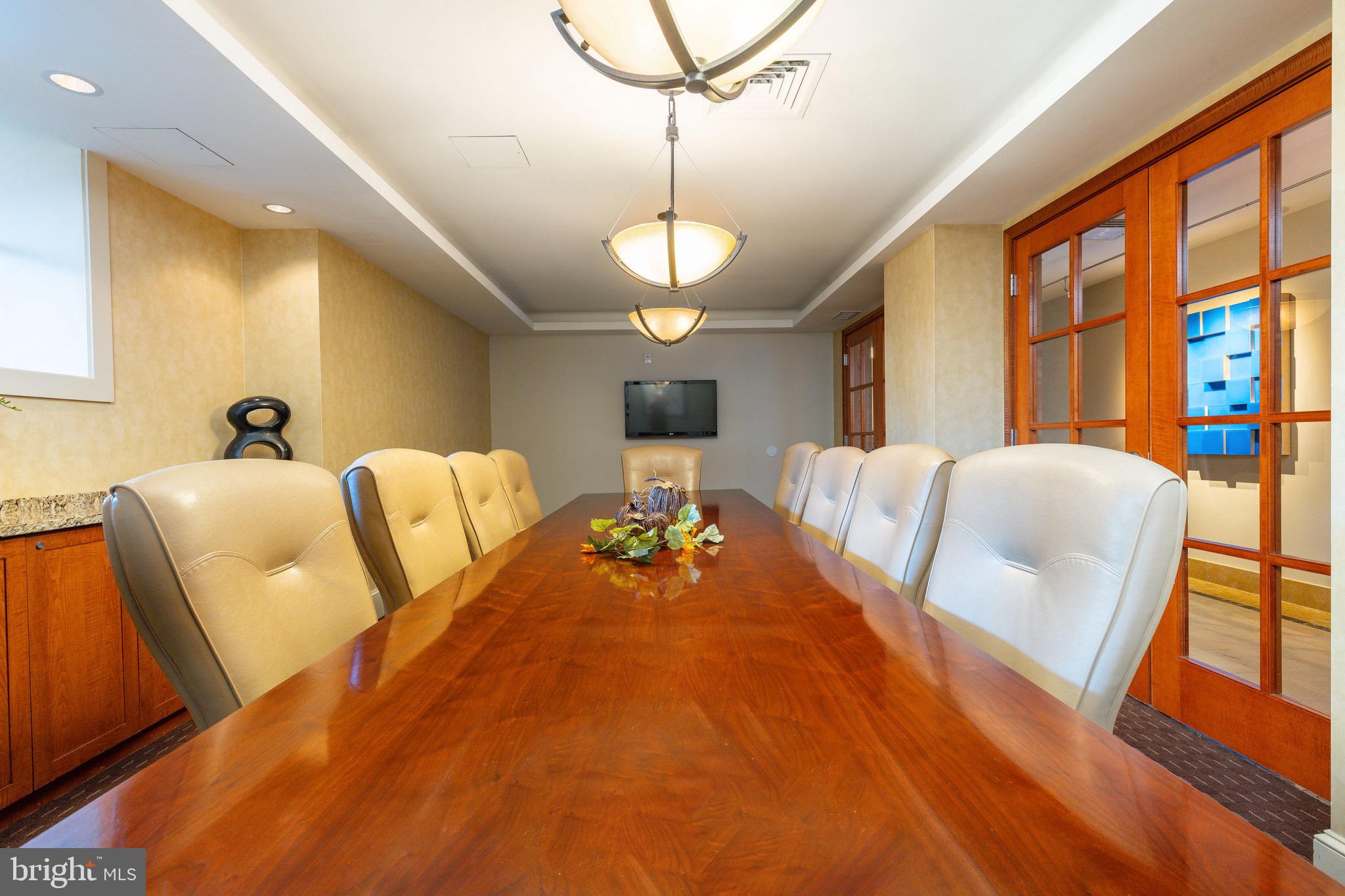 190 PRESIDENTIAL BOULEVARD 310