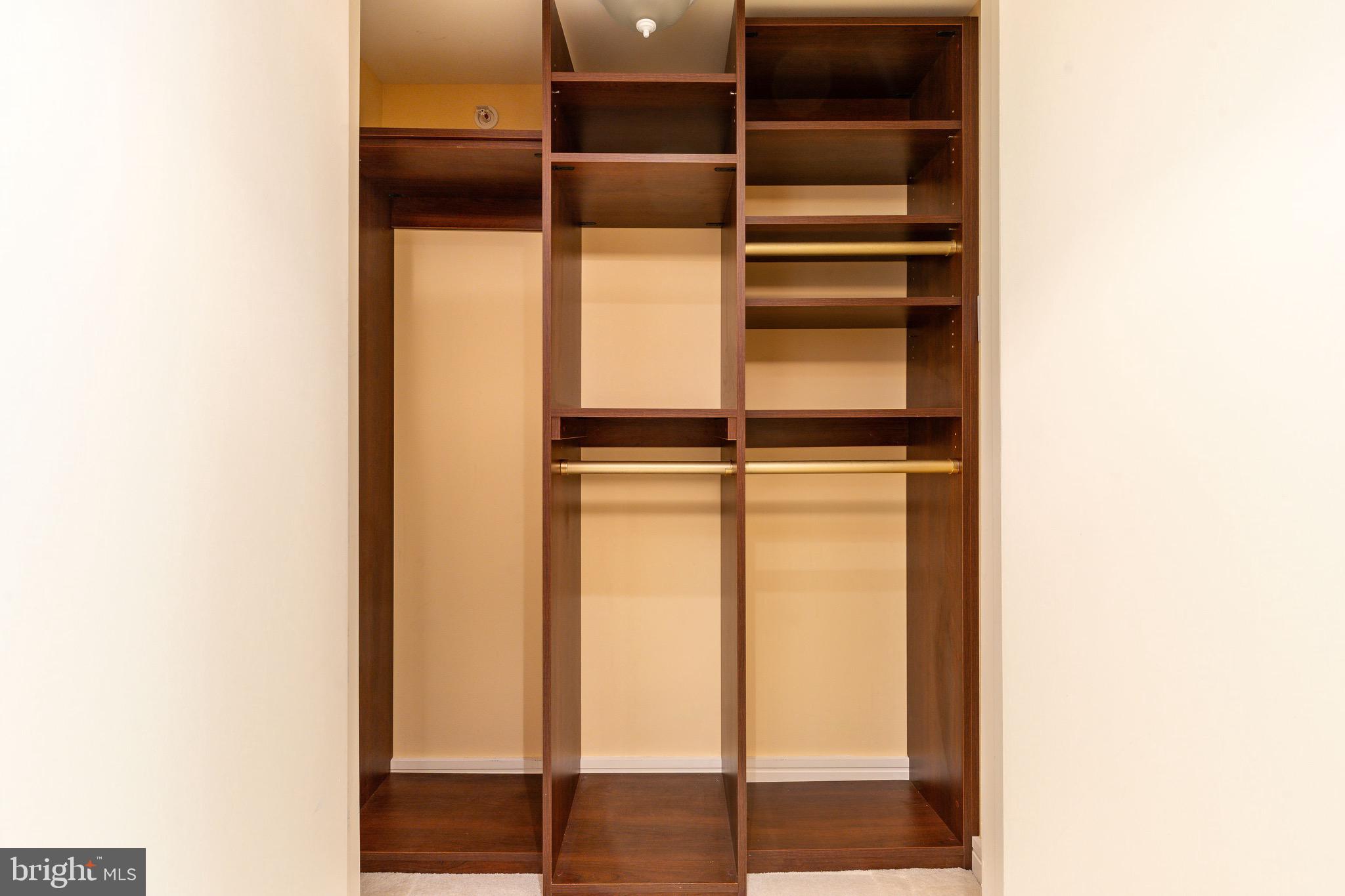 190 PRESIDENTIAL BOULEVARD 310