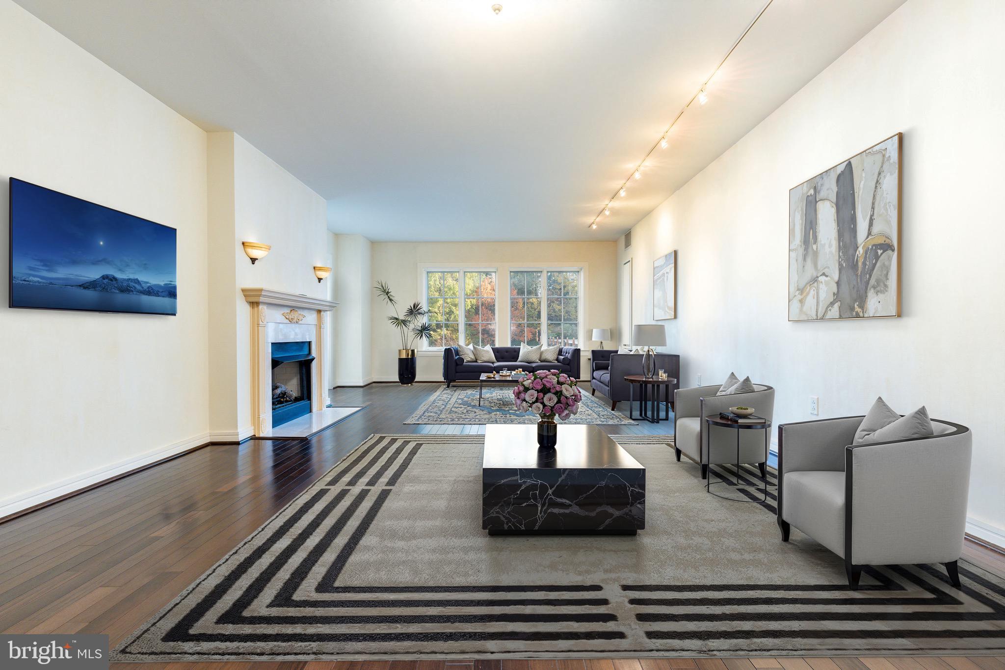 190 PRESIDENTIAL BOULEVARD 310