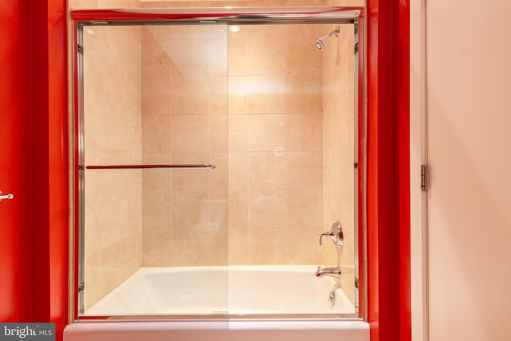 190 PRESIDENTIAL BOULEVARD 310