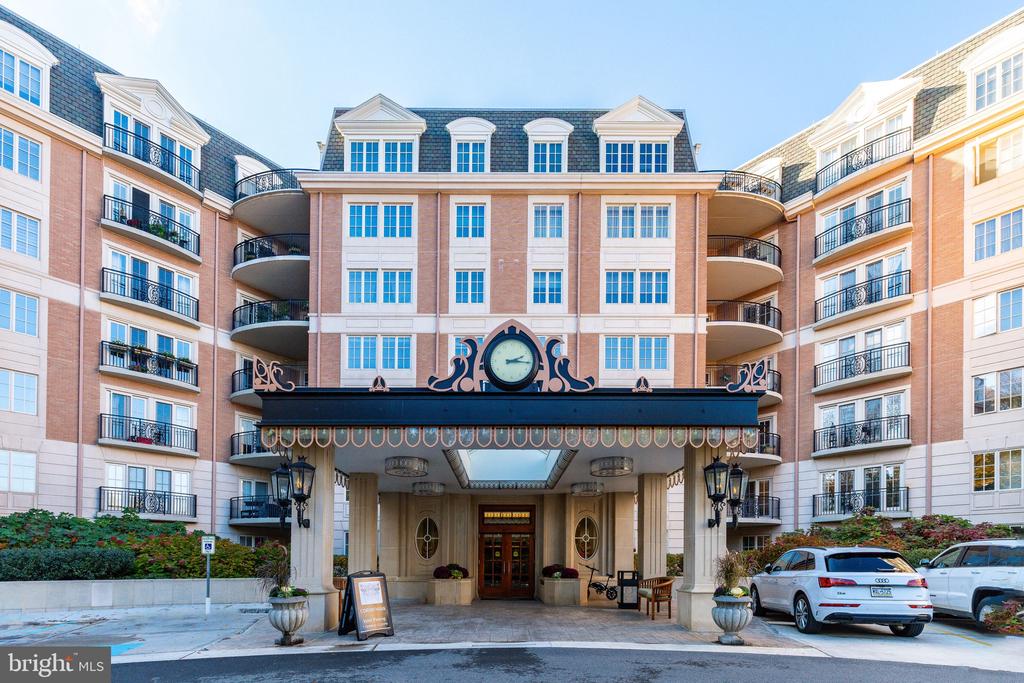190 PRESIDENTIAL BOULEVARD 310