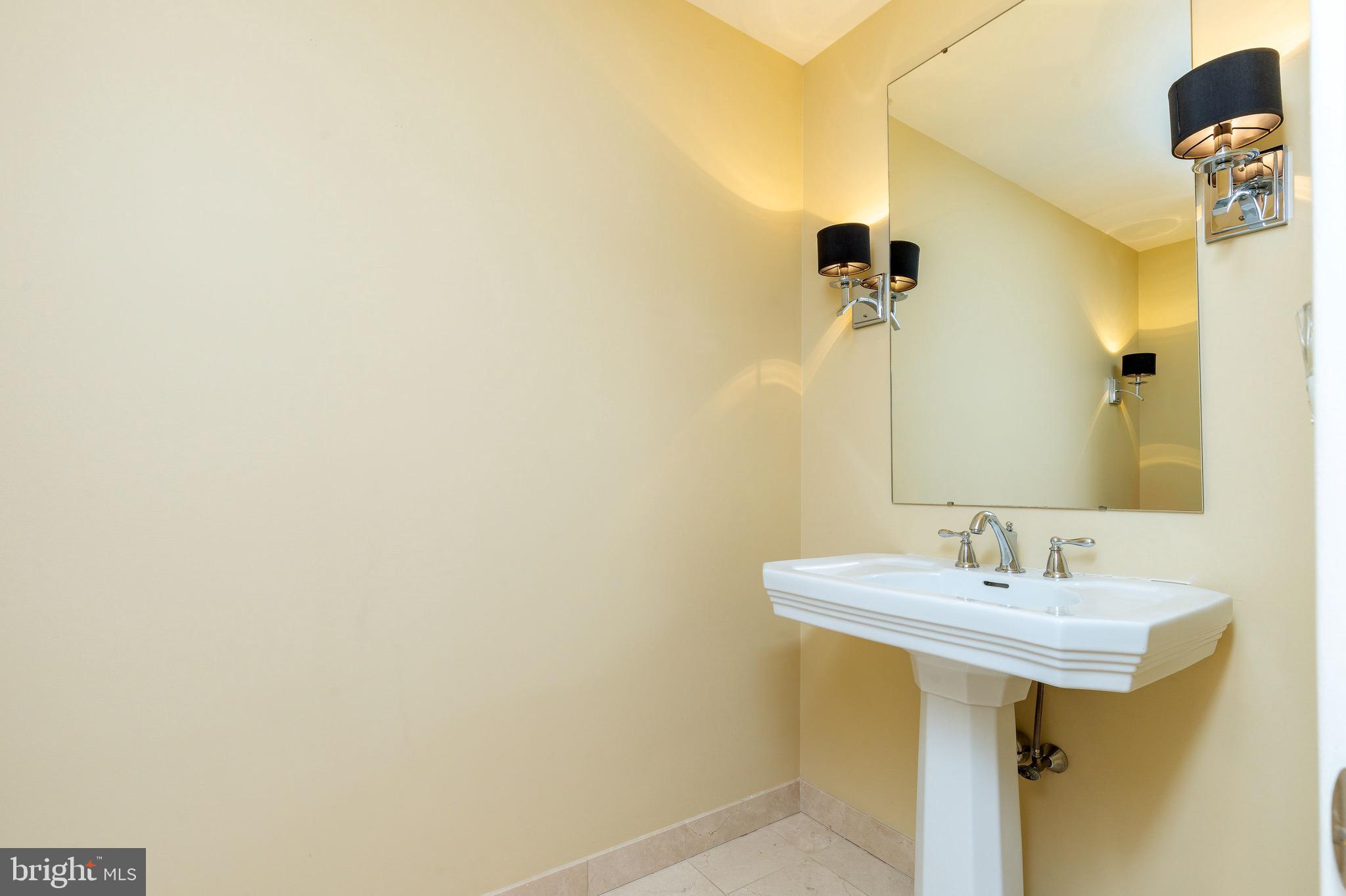 190 PRESIDENTIAL BOULEVARD 310