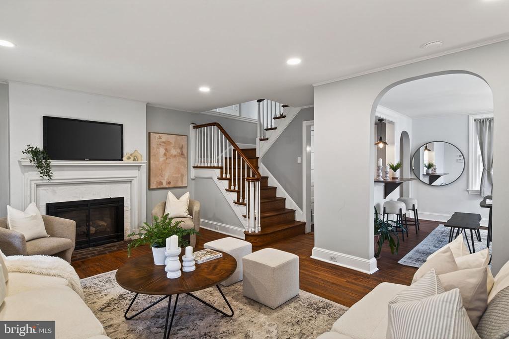 405 BERKLEY ROAD