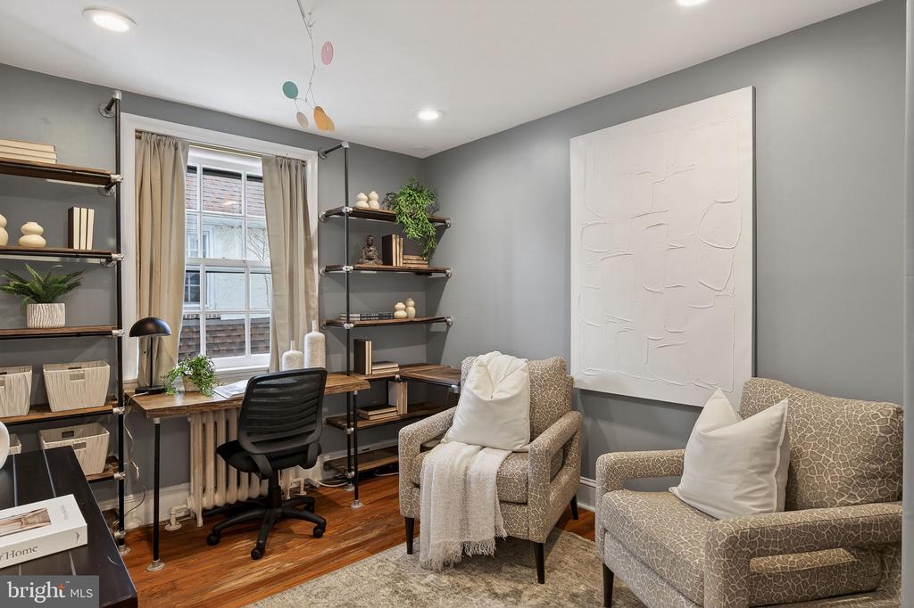 405 BERKLEY ROAD
