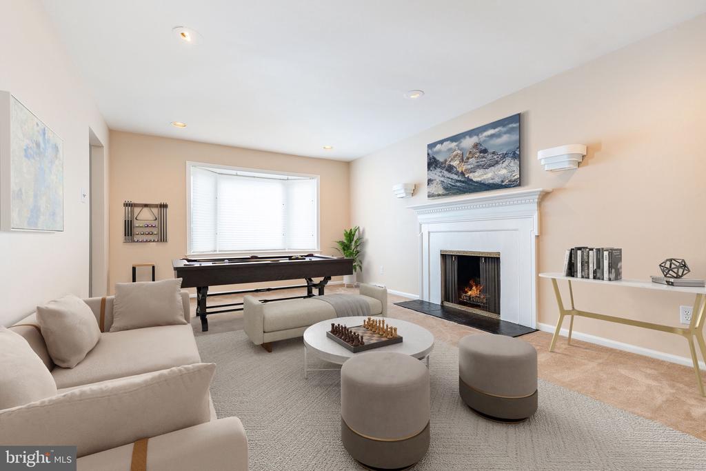 1211 GOODMAN DRIVE