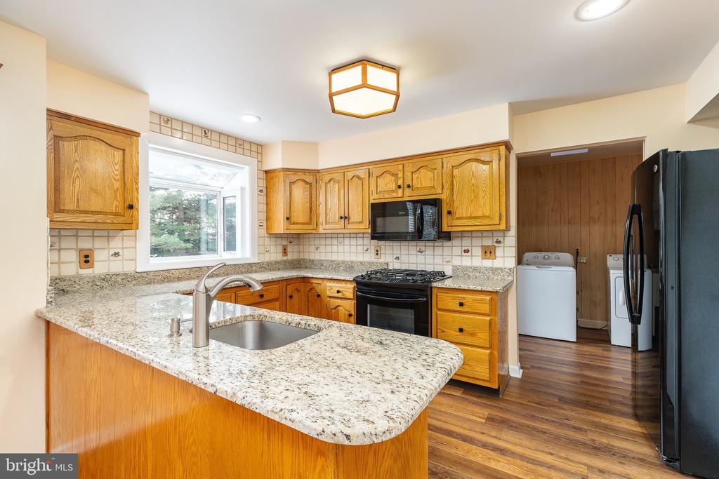 1211 GOODMAN DRIVE