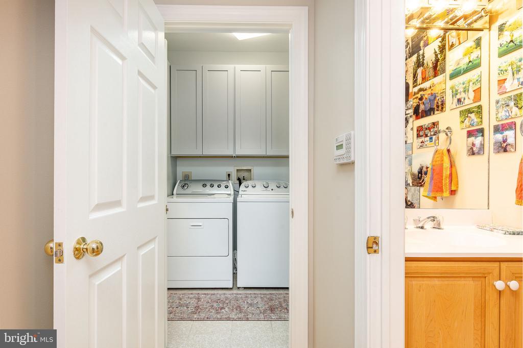 1120 GRANDVIEW TERRACE