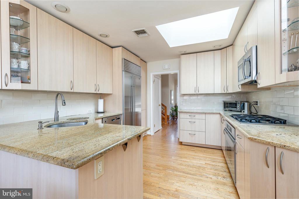 259 TOMKENN ROAD