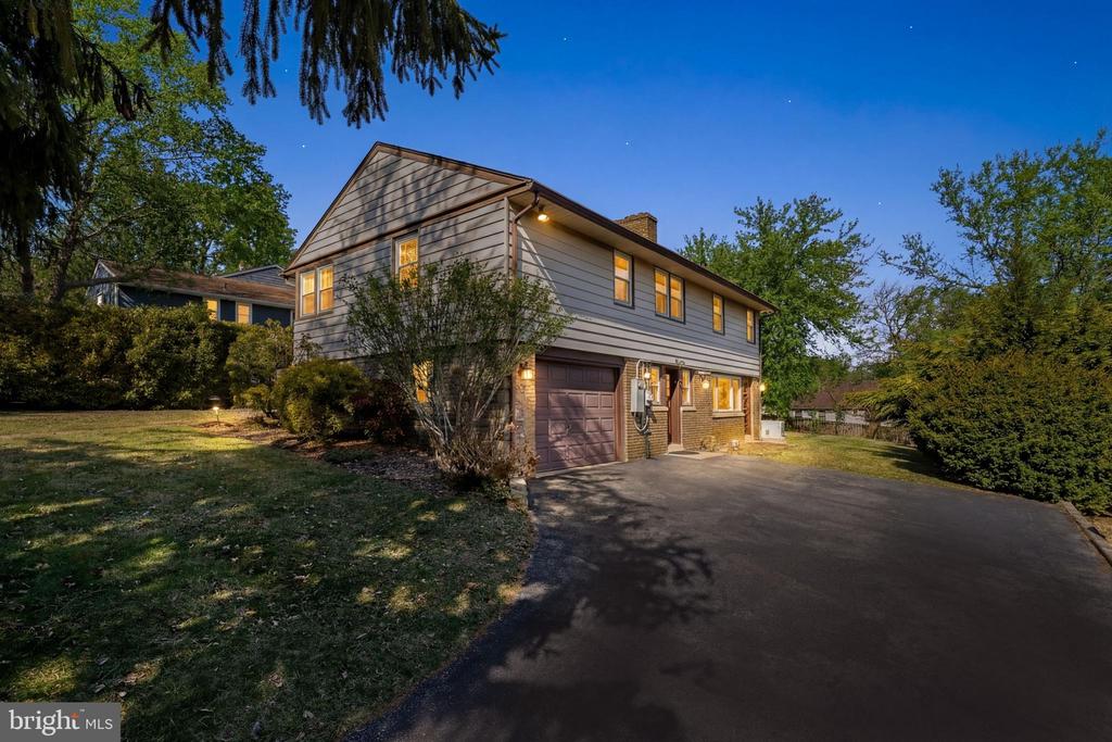 259 TOMKENN ROAD