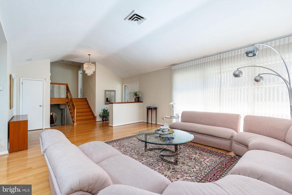 259 TOMKENN ROAD