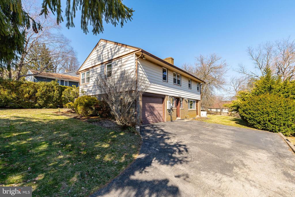 259 TOMKENN ROAD