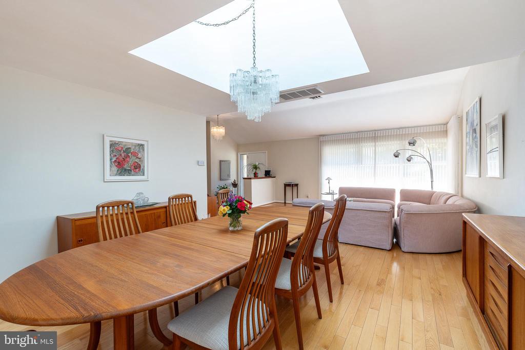 259 TOMKENN ROAD