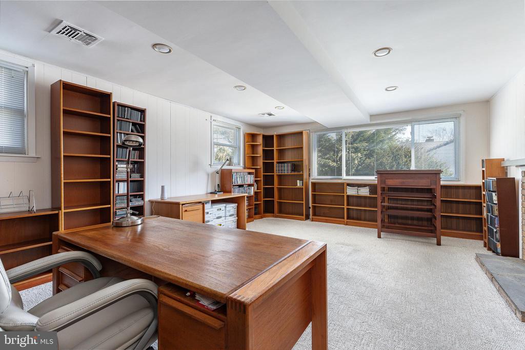 259 TOMKENN ROAD