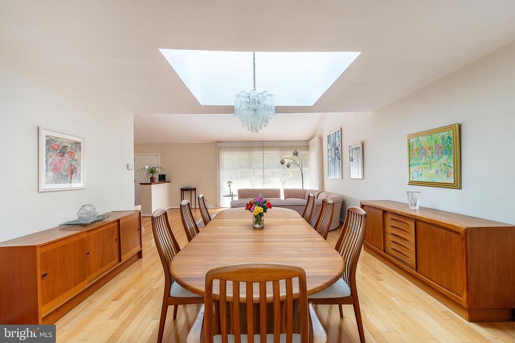 259 TOMKENN ROAD