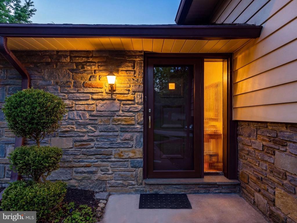 259 TOMKENN ROAD