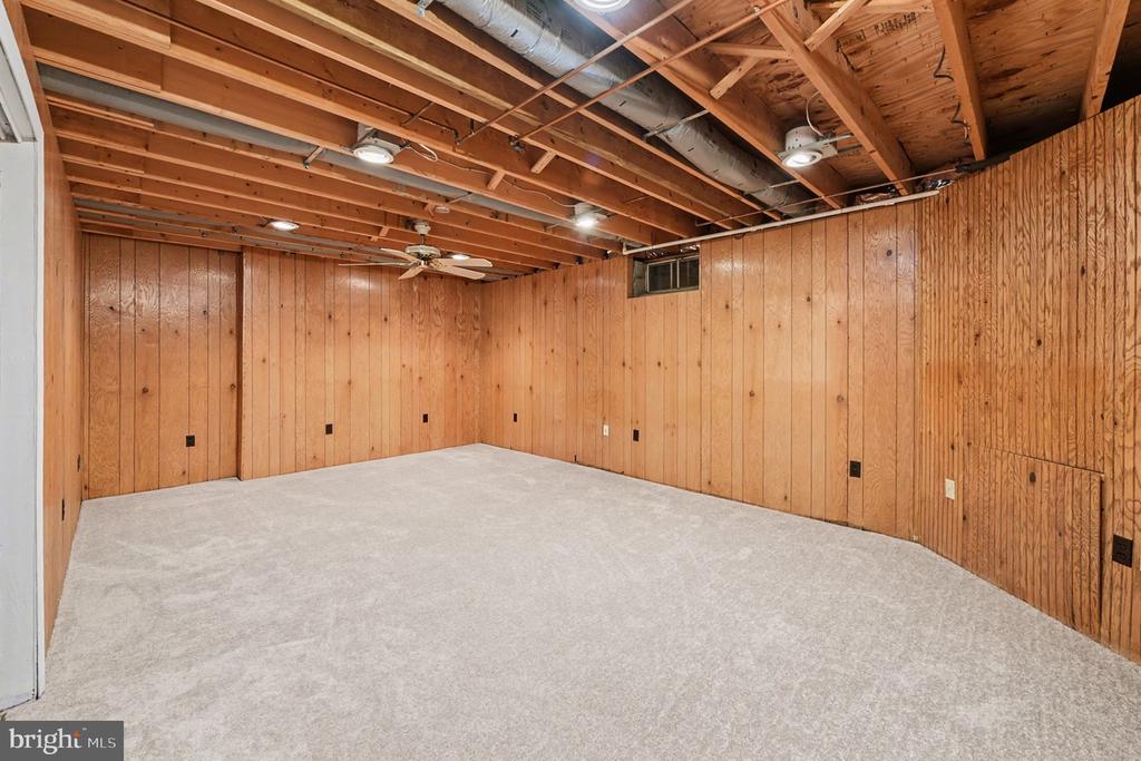 1522 ISAACS COURT
