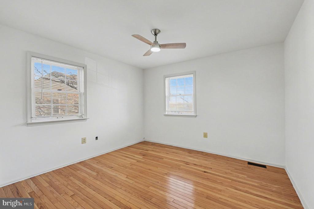 1522 ISAACS COURT