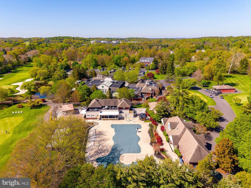 602 DUNBURRY DRIVE