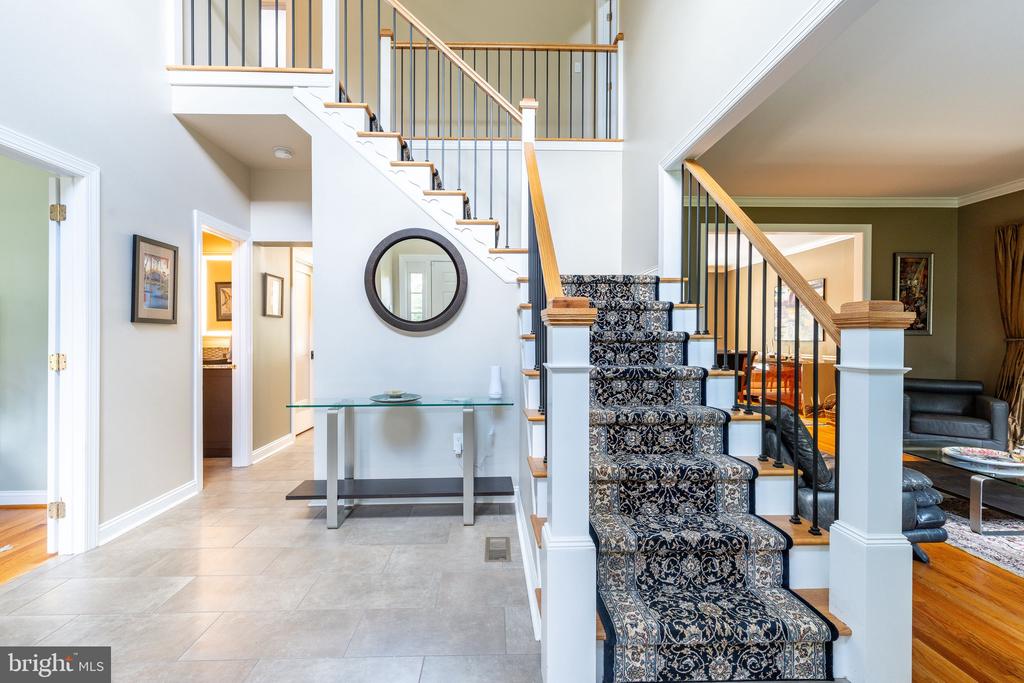1200 SEVEREN COURT