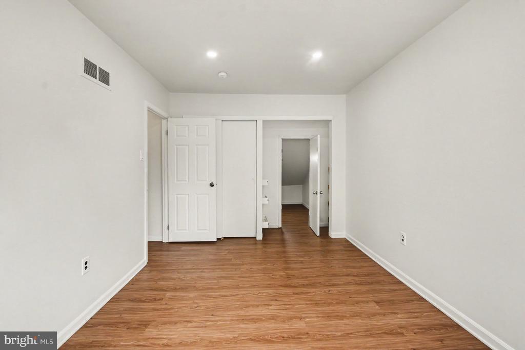 62 GREENWOODS DRIVE