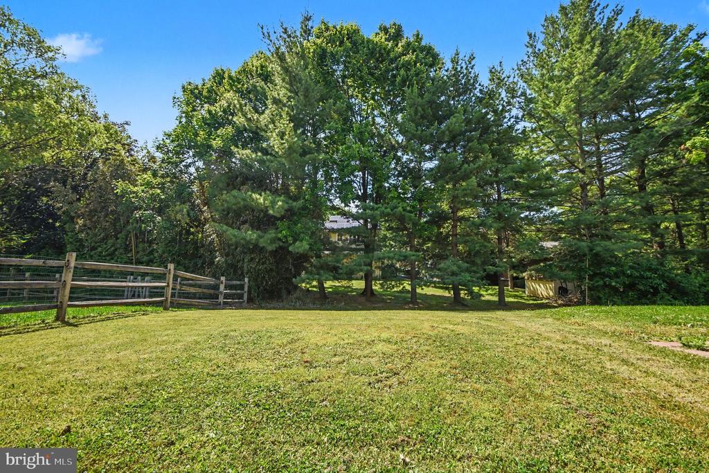 62 GREENWOODS DRIVE