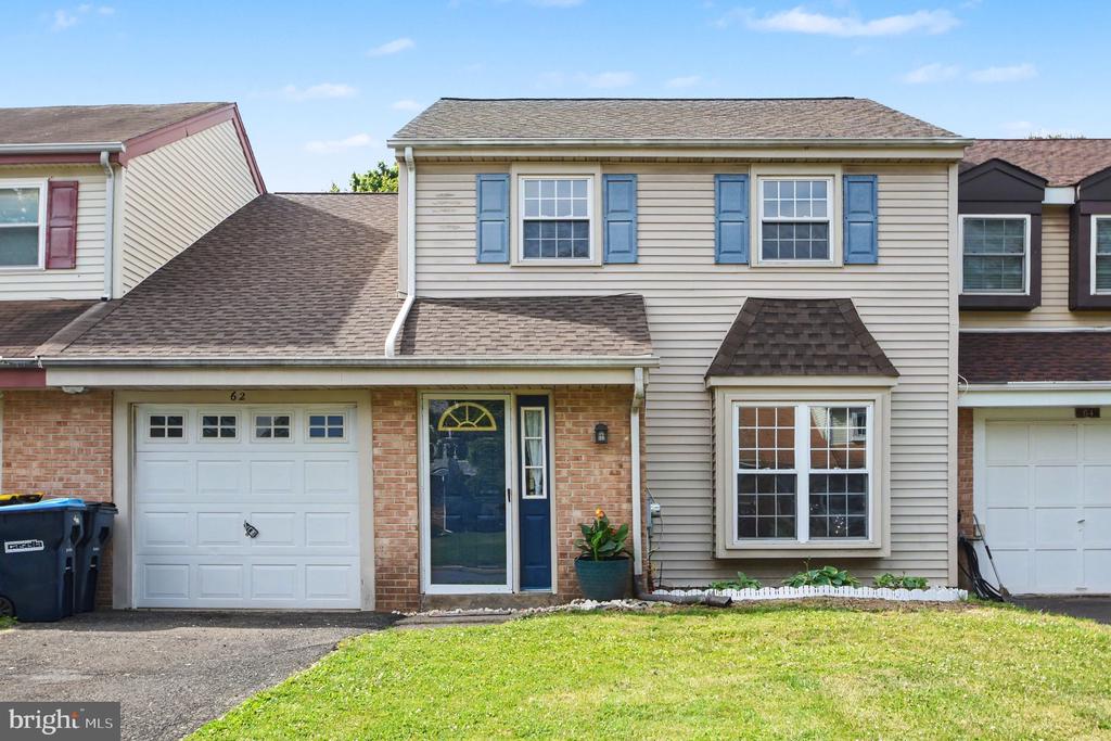 62 GREENWOODS DRIVE