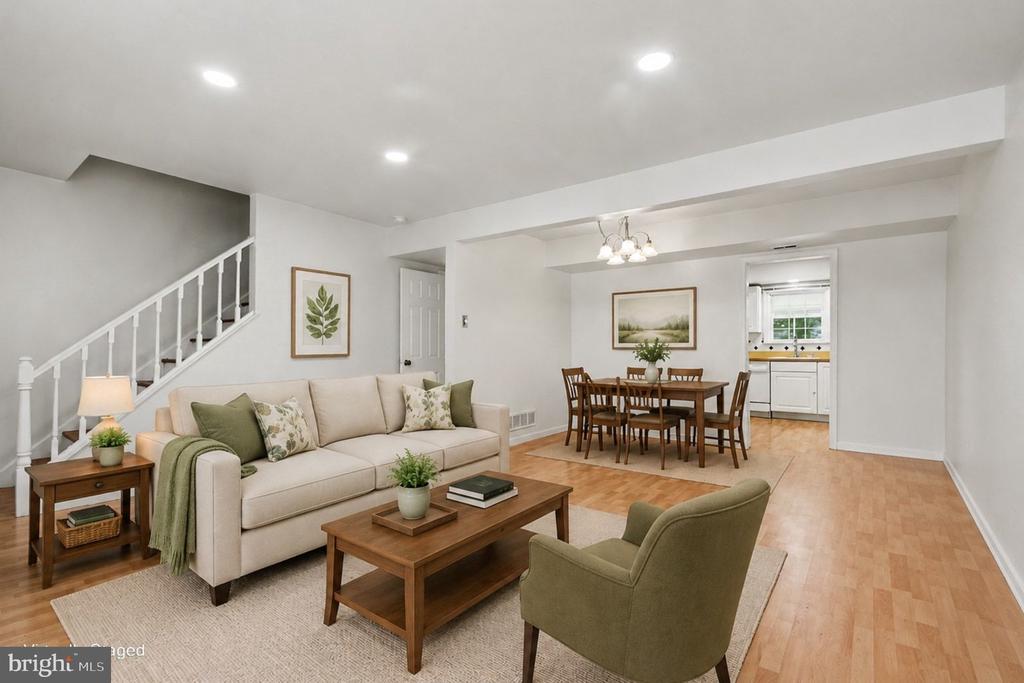 62 GREENWOODS DRIVE