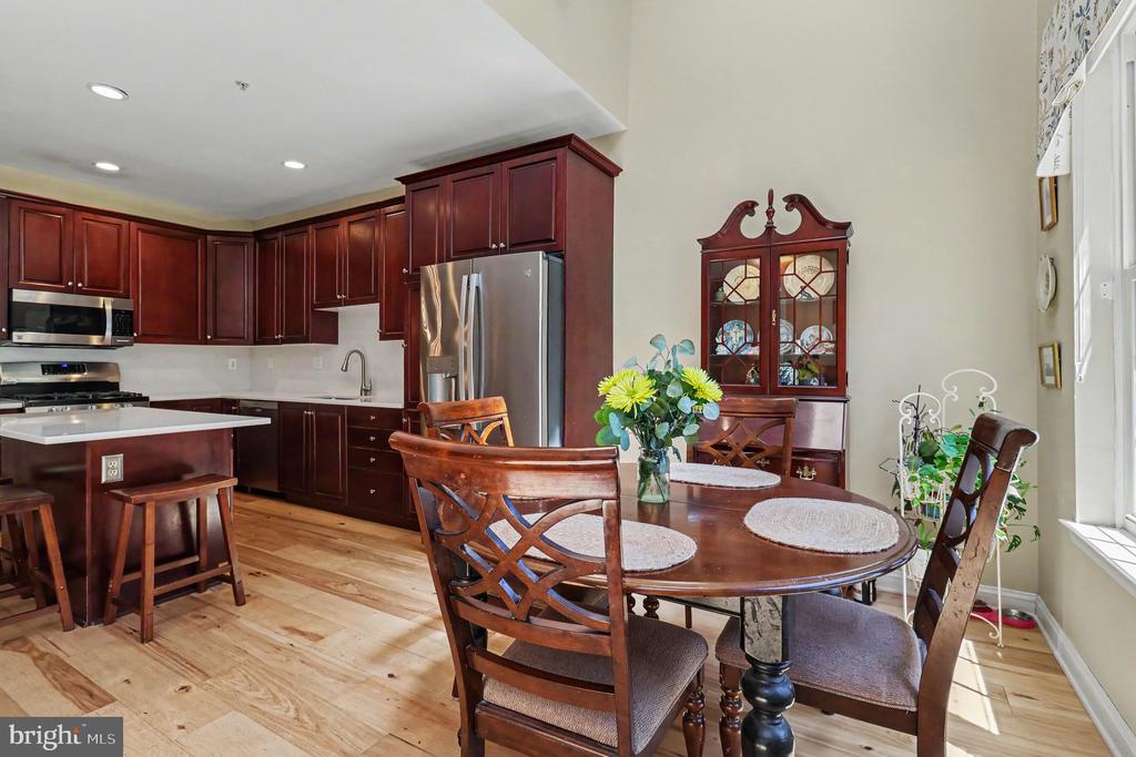 131 MEADOW VIEW LANE
