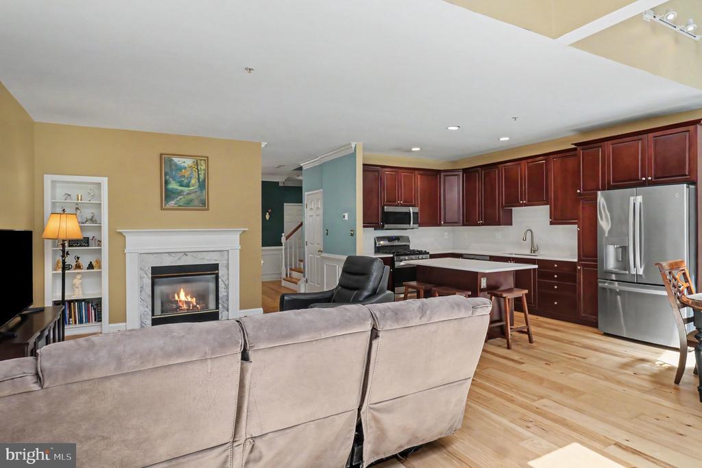 131 MEADOW VIEW LANE