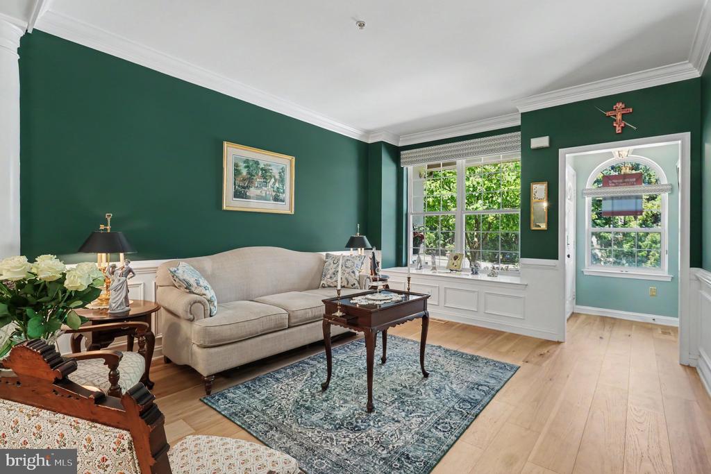 131 MEADOW VIEW LANE