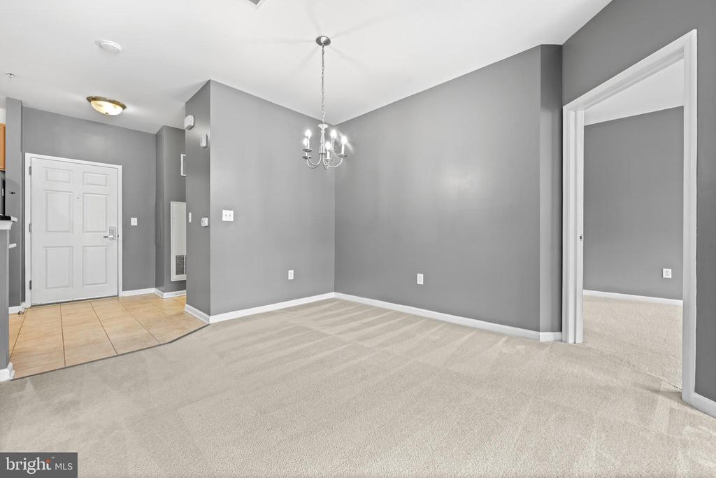 350 W ELM STREET Unit: 3122