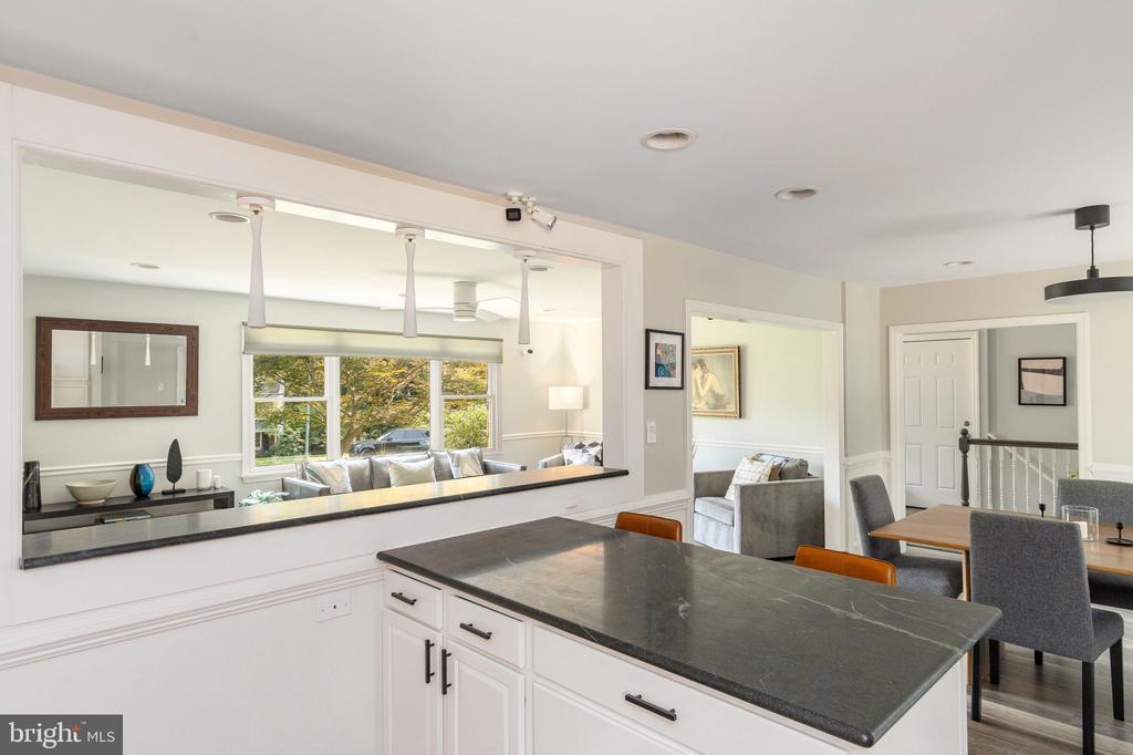 8408 ELLISTON DRIVE