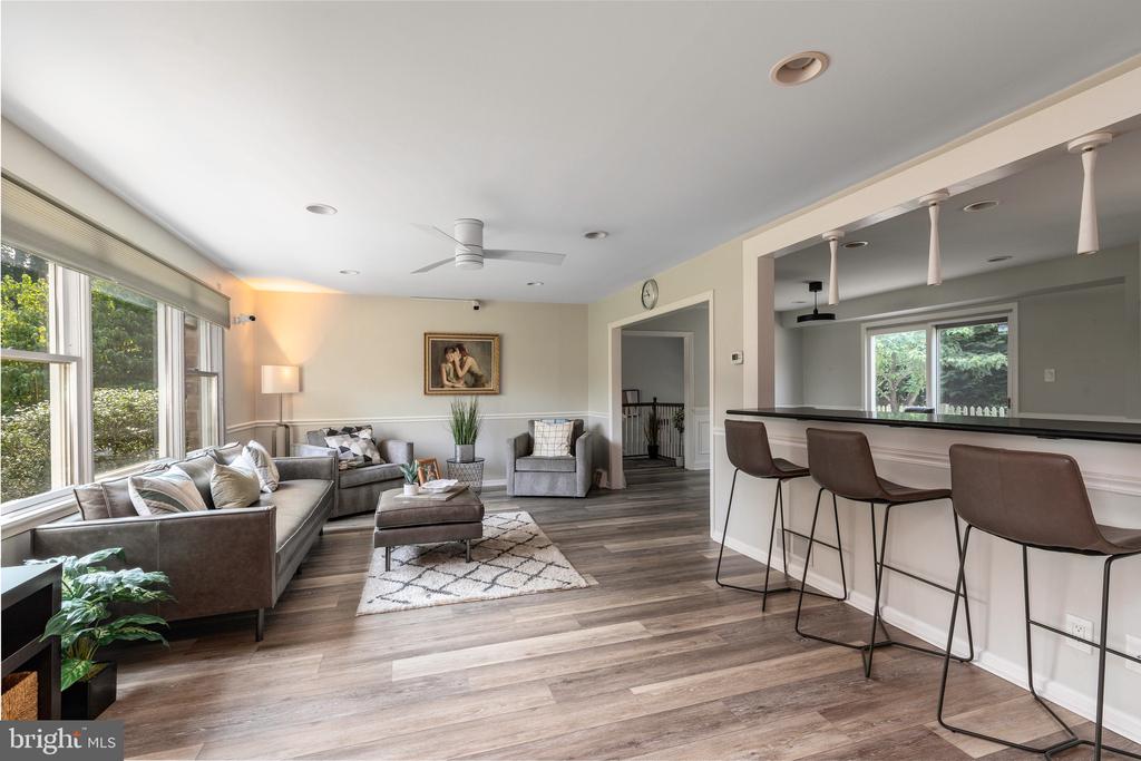 8408 ELLISTON DRIVE