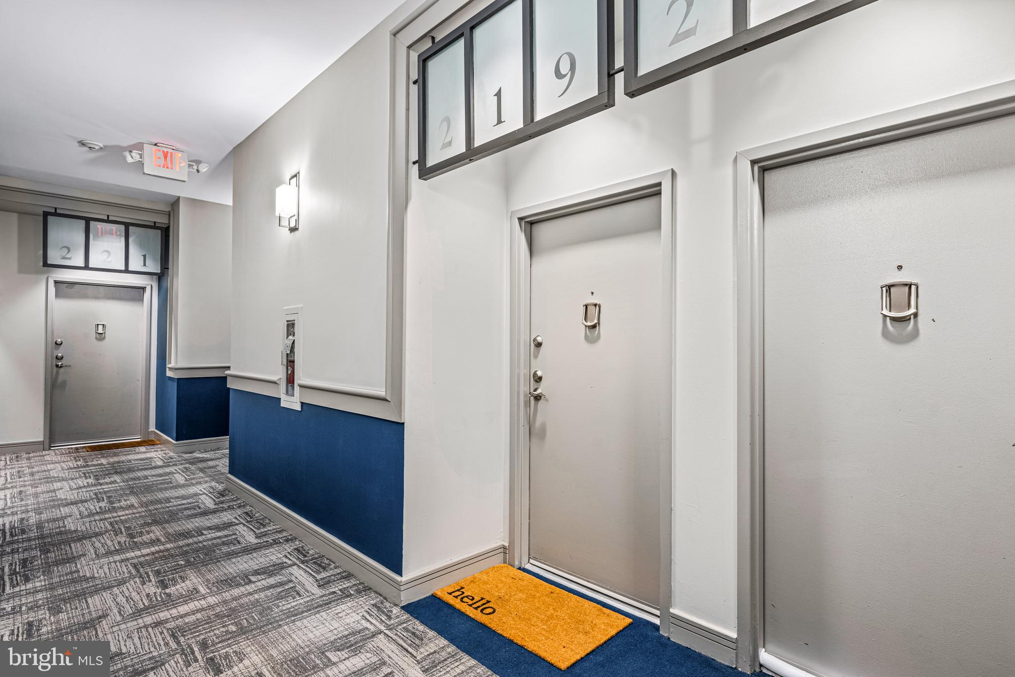 2429-41 Locust St #219