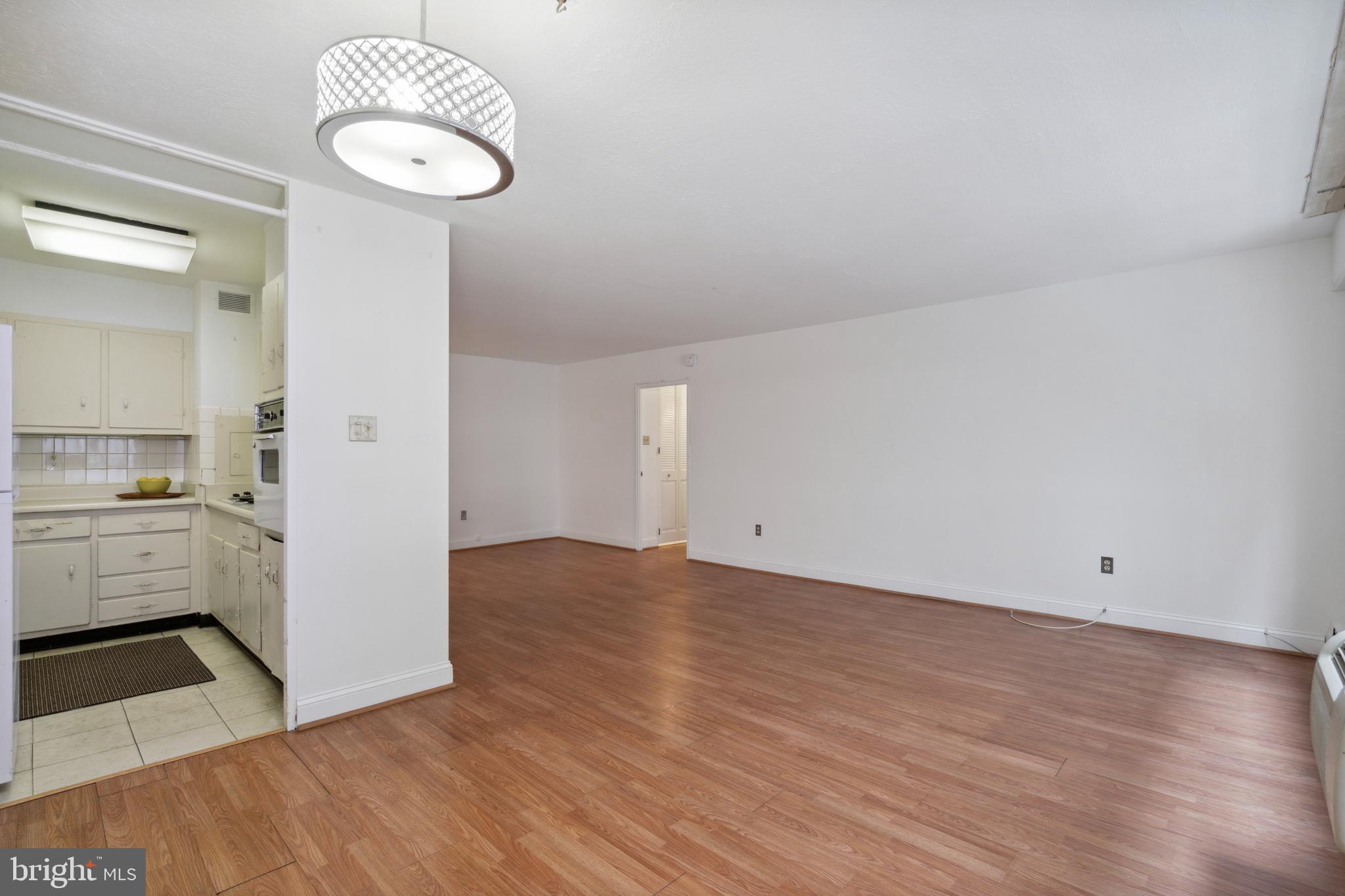 1900 John F Kennedy Blvd #619