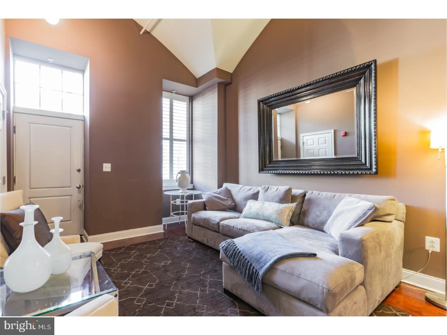1 Academy Cir #212