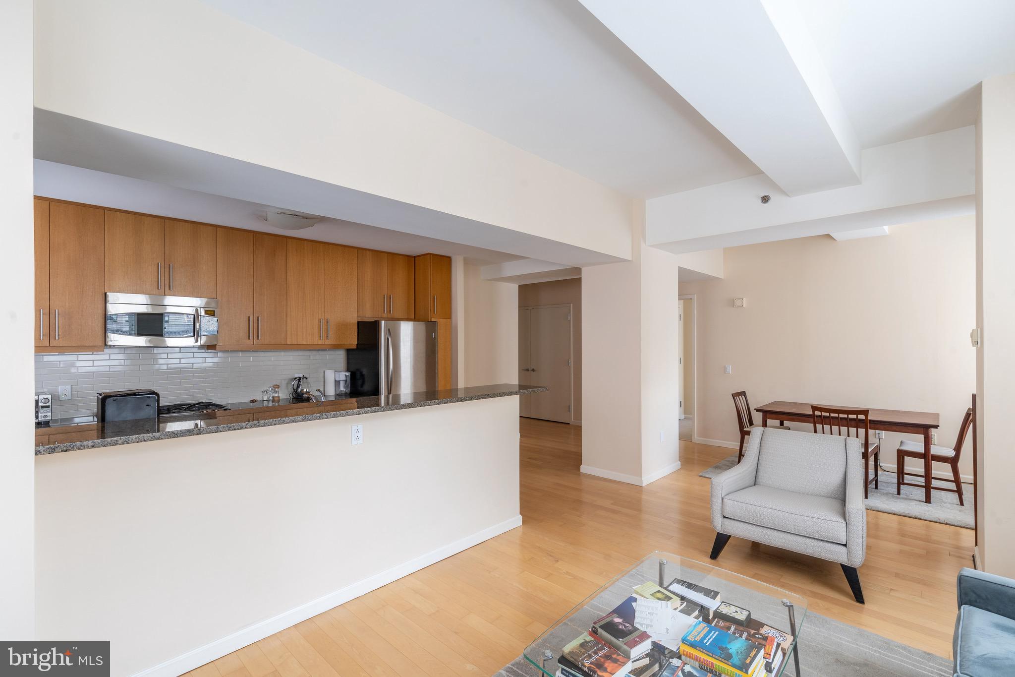 1425 Locust St #8a