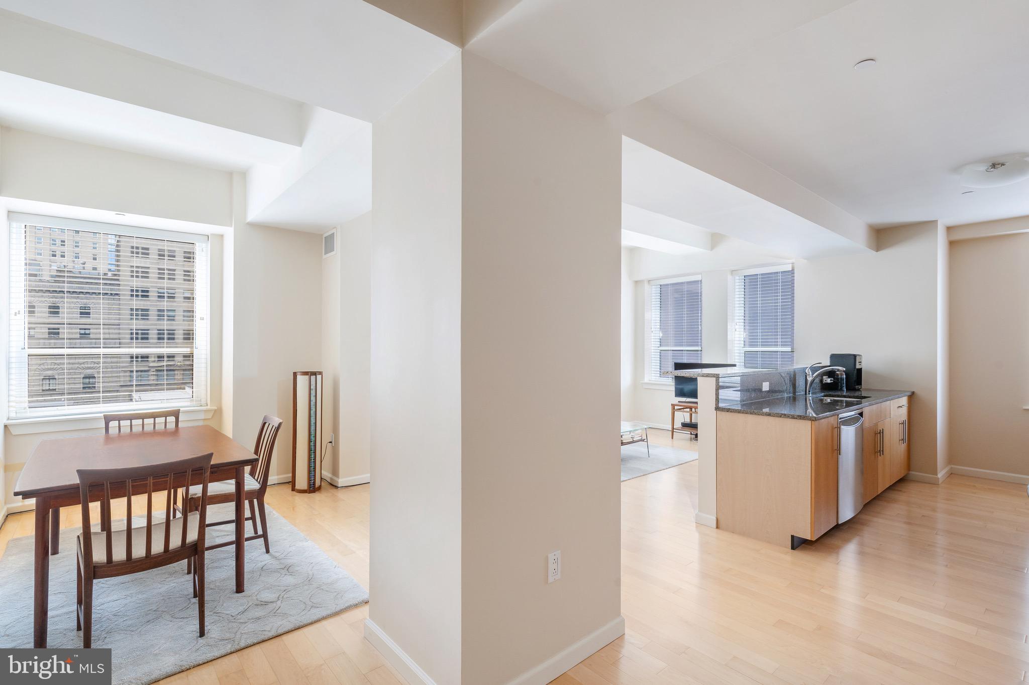1425 Locust St #8a