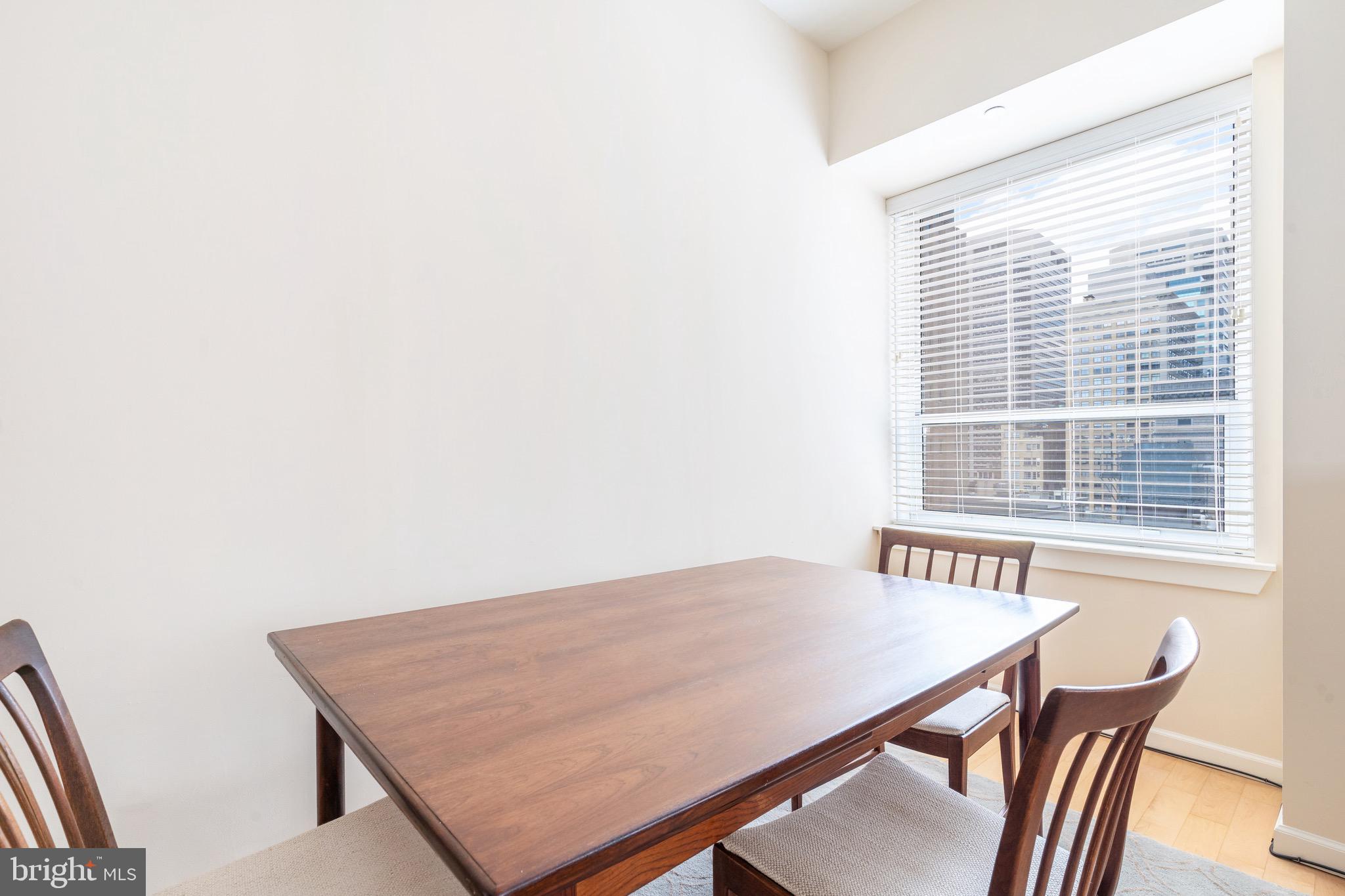 1425 Locust St #8a
