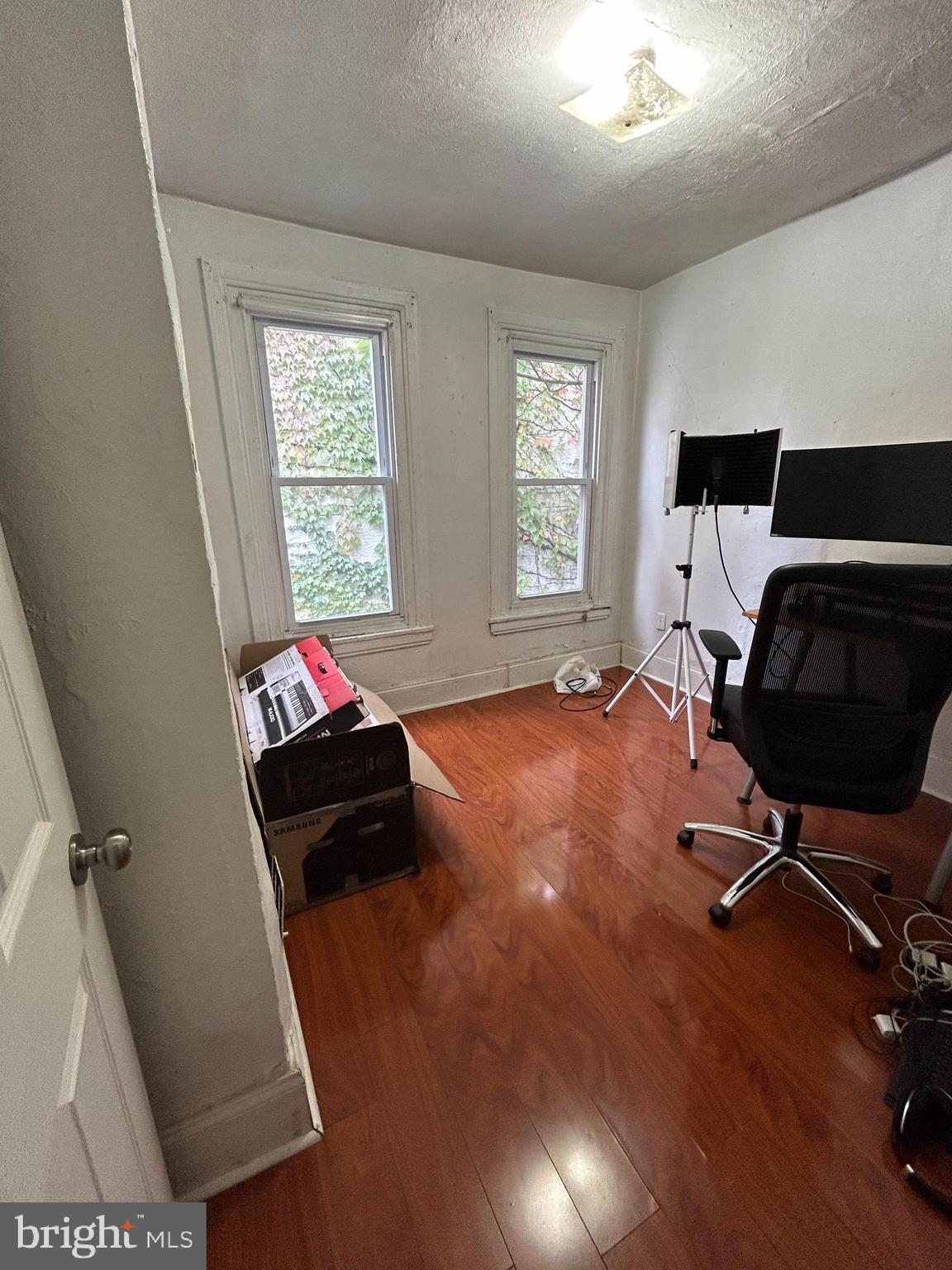 437 N Napa St
