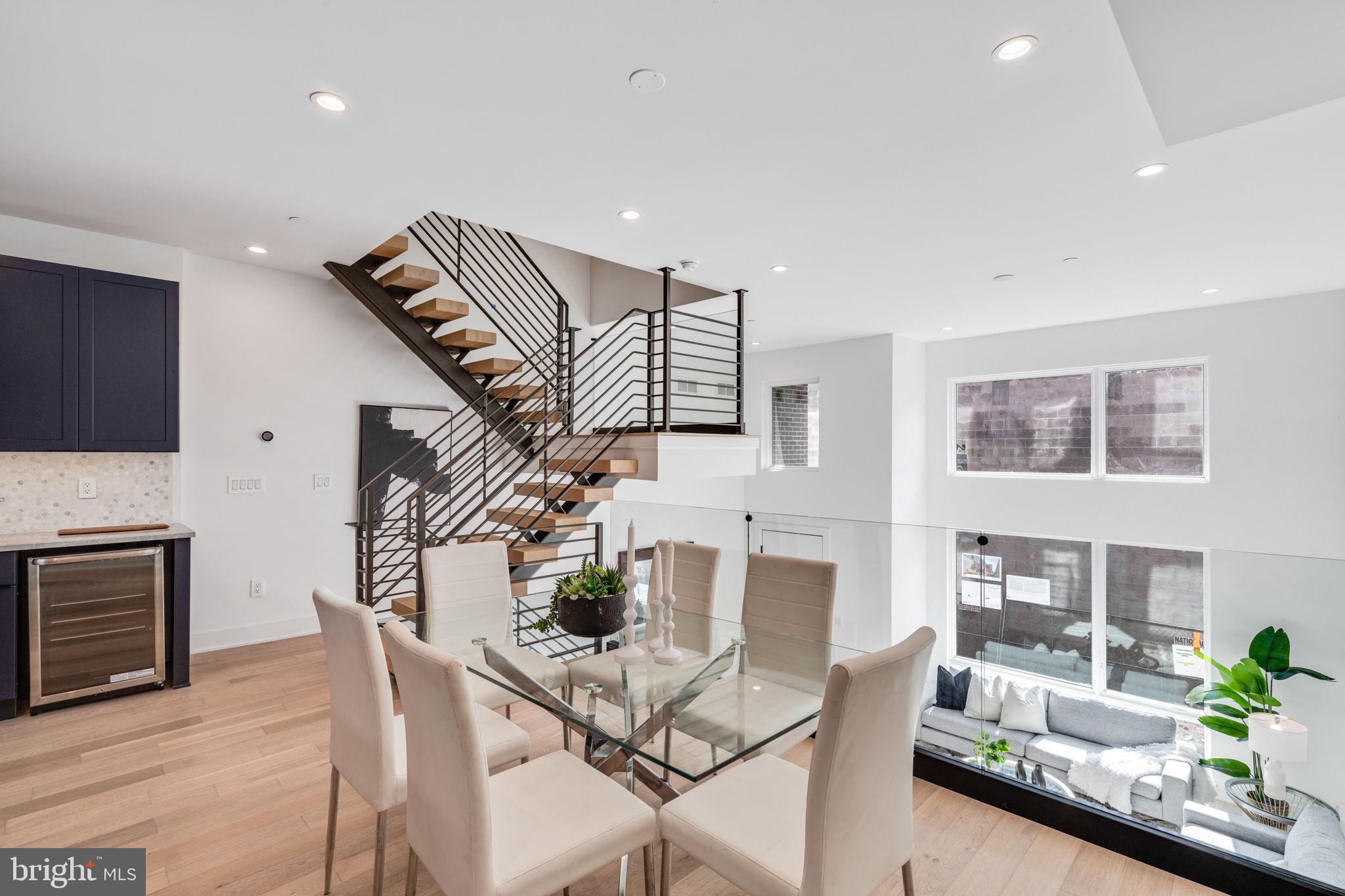 2114 League Ct
