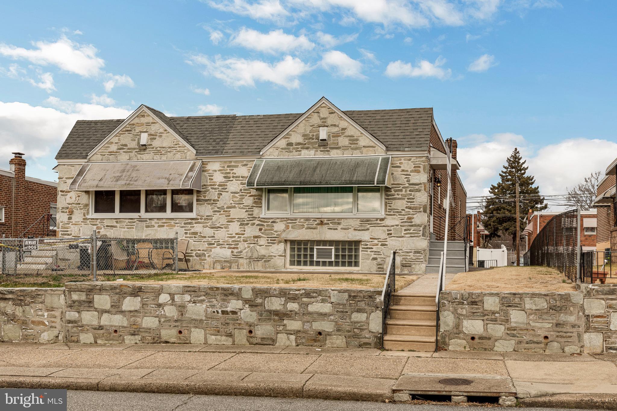 8834 Fairfield St