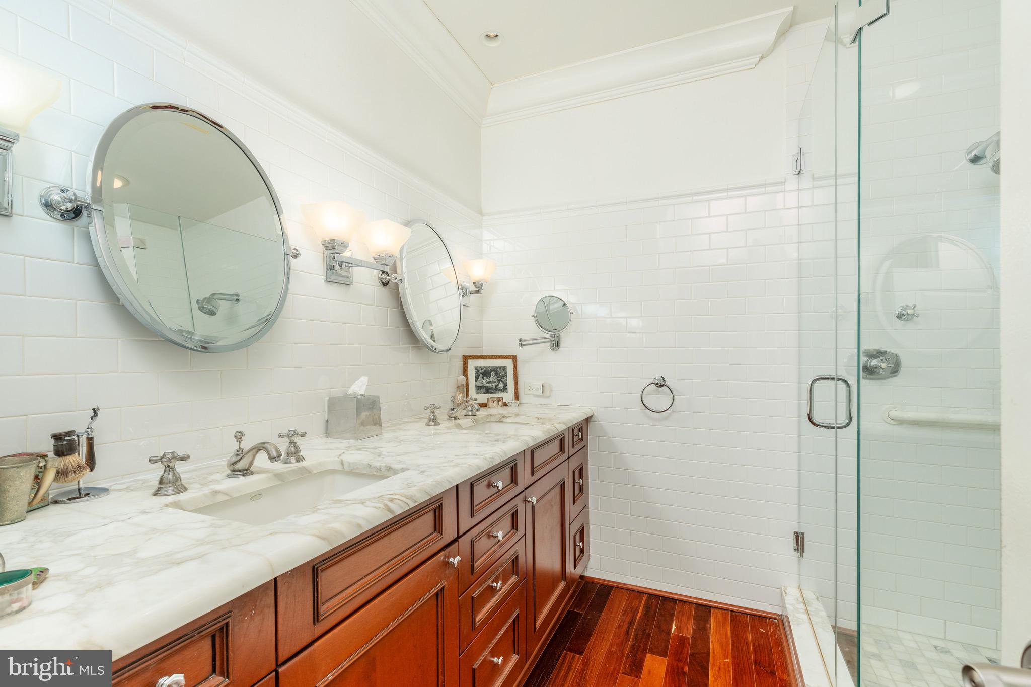 121-35 Walnut St #502